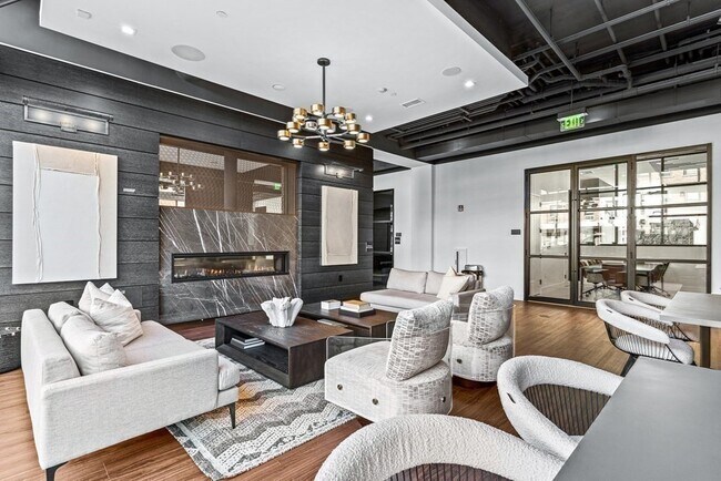 Building Photo - 99 Sumner St