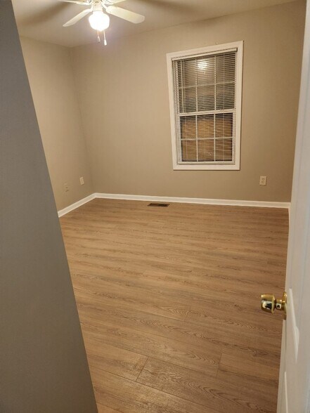 Bedroom 1 - 6354 Shannon Pky