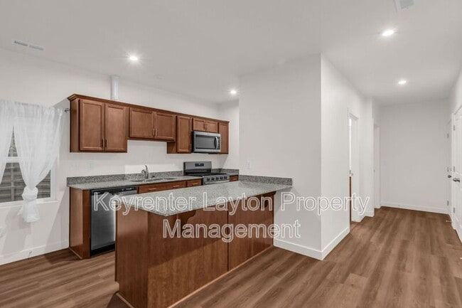 Building Photo - 1235 W 1200 S