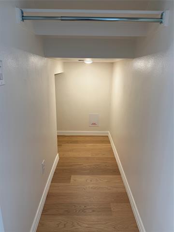 Building Photo - 724 4th St