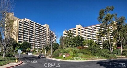 Building Photo - 24055 Paseo Del Lago