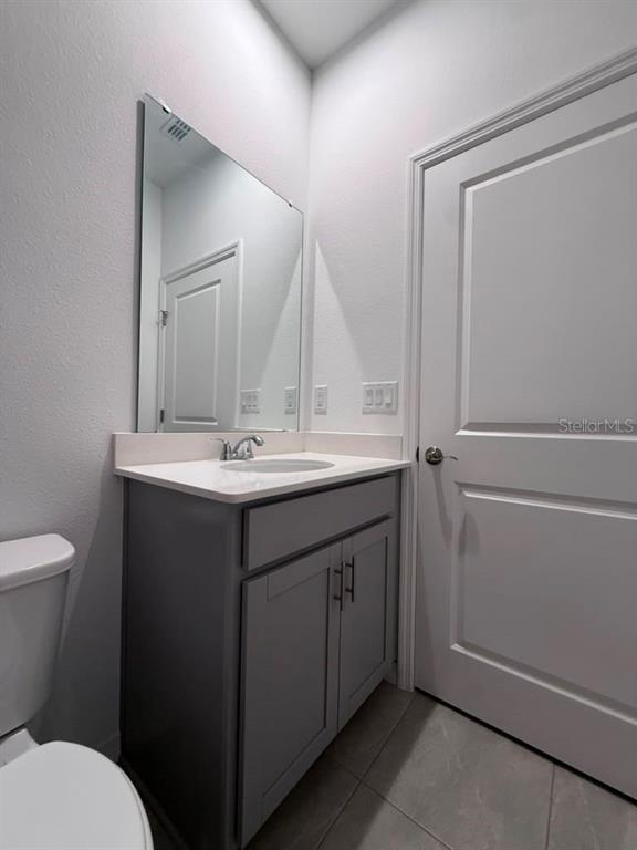 Building Photo - 6518 WATERLILY Pl