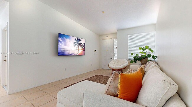 Building Photo - 12567 SW 121st Ave