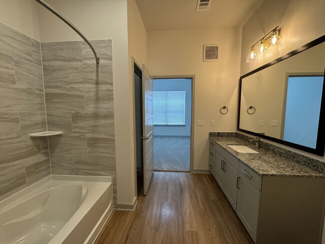 Building Photo - 4700 Texas 114 Apt #3345, Northlake, TX 76...