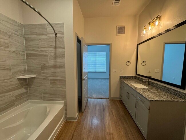 Building Photo - 4819 TX-114