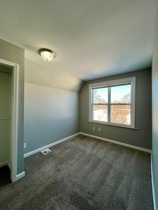 Building Photo - 13128 Balsam St