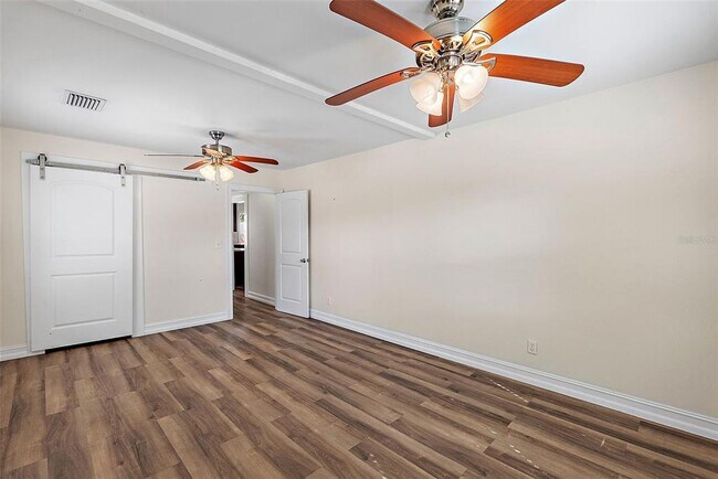 Building Photo - 3451 33rd Ave N