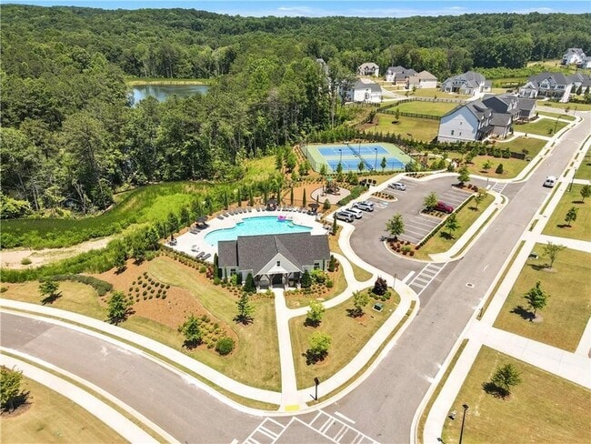 Building Photo - 415 Oakleigh Ave