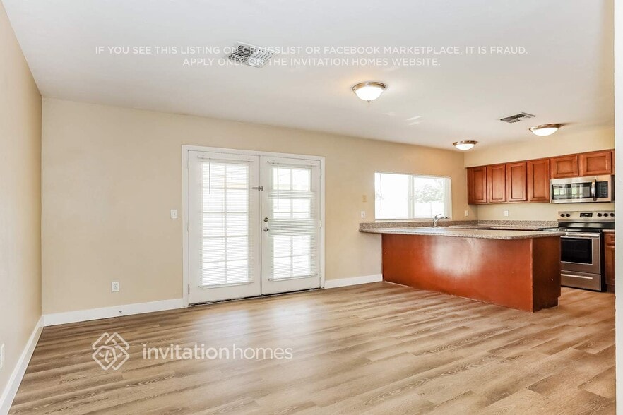 Building Photo - 7129 W Merrell St