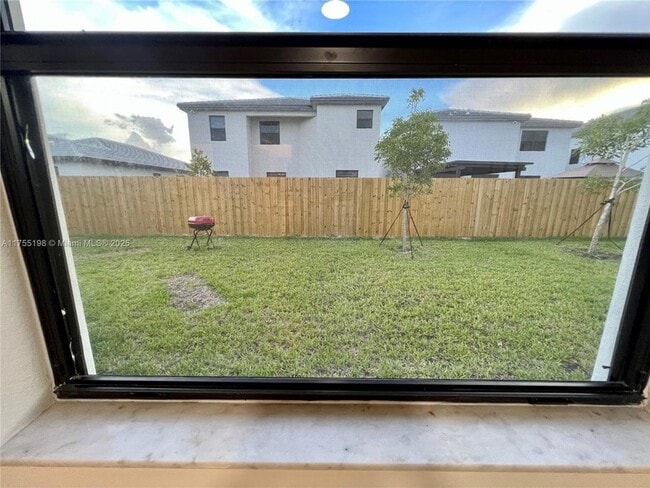 Building Photo - 13370 SW 284th Terrace