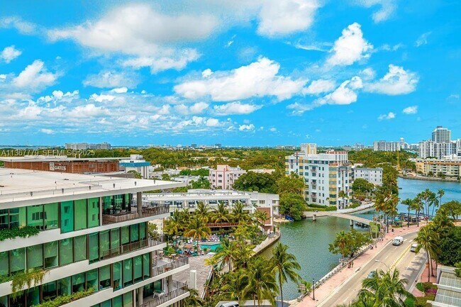 Building Photo - 2301 Collins Ave