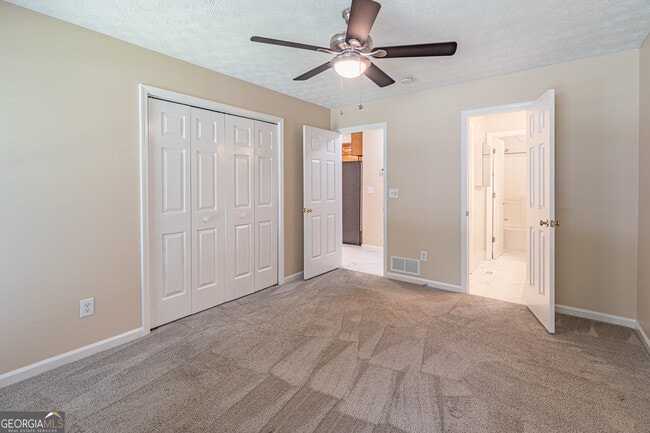 Building Photo - 5747 Starboard Ct