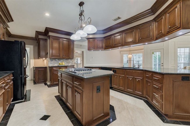Building Photo - 5403 Kings Ransom Ct