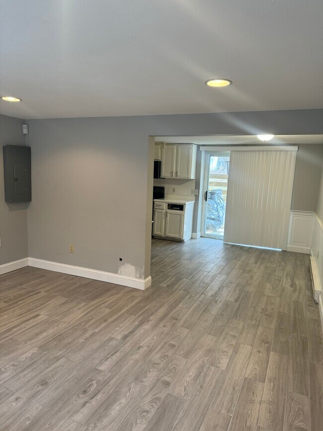 315 Richmond St 315 Richmond St East Taunton MA 02718 Apartment Finder