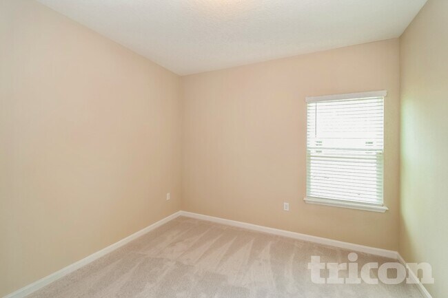 Building Photo - 10197 Pavnes Creek Dr