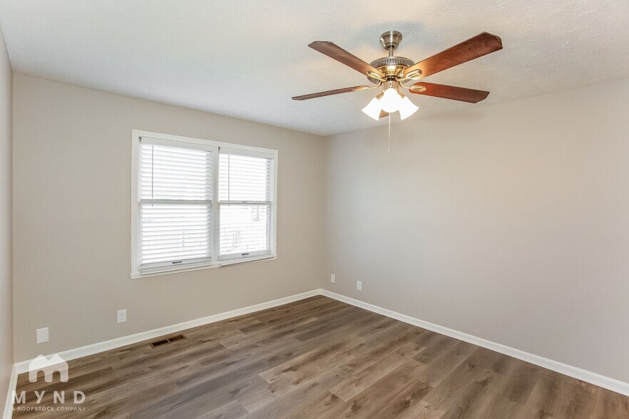 Building Photo - 6040 Buell Ln
