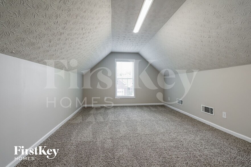 Building Photo - 1405 Dunton Green Way