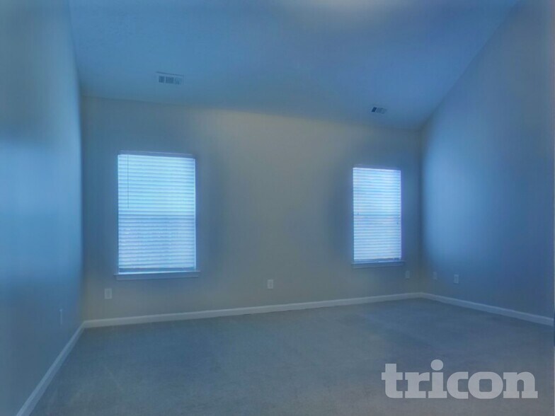 Building Photo - 9313 Scarlett Dr SW