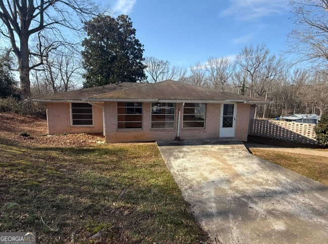 Building Photo - 10416 Lavonia Rd