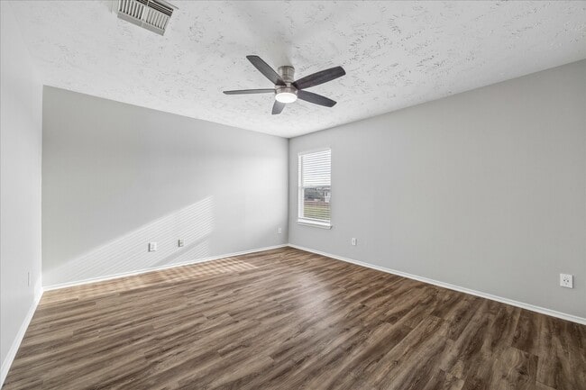 Building Photo - 21211 Grand Linden Ct