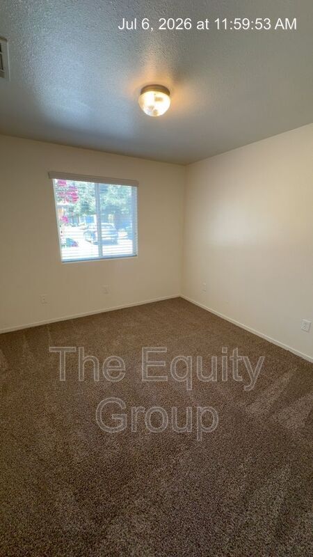 Building Photo - 2664 W Lark Ave