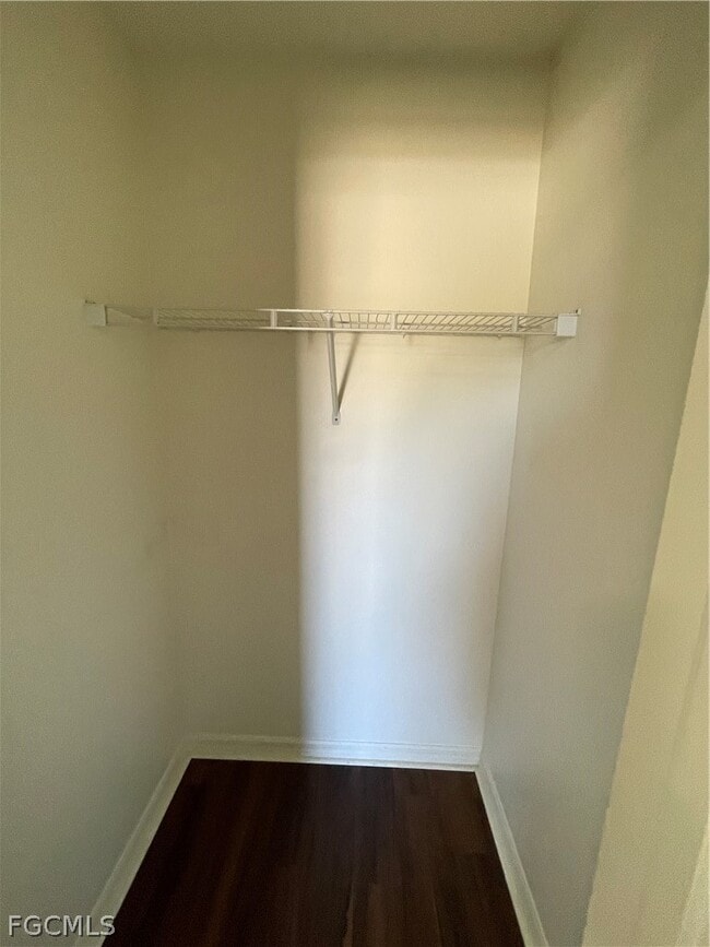 Building Photo - 1428 SW 29th St