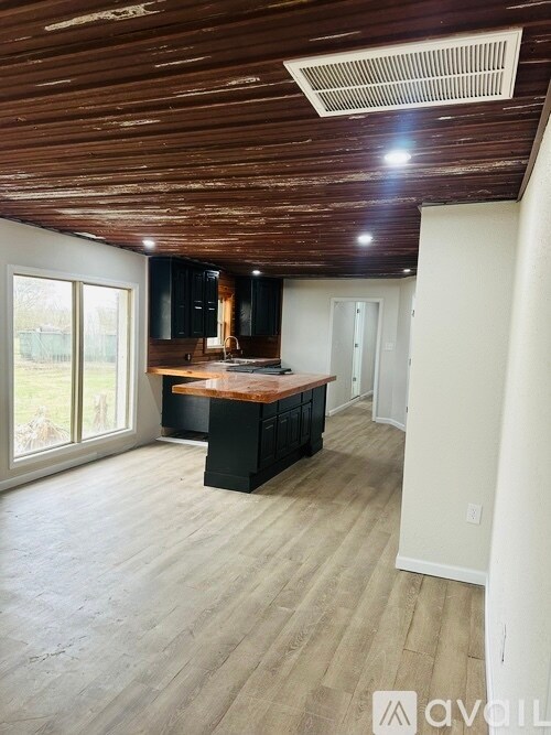 Building Photo - 838 Co Rd 33