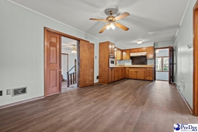 Building Photo - 2101 W McCown Dr