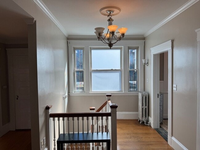 Building Photo - 40 Cushing Ave