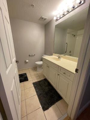 Building Photo - 3022 Alcazar Pl