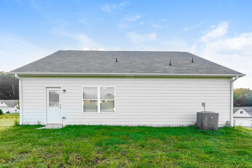 Building Photo - 4548 Morgan Dr