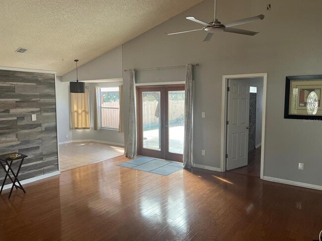 Building Photo - 11862 Hullbridge Ct