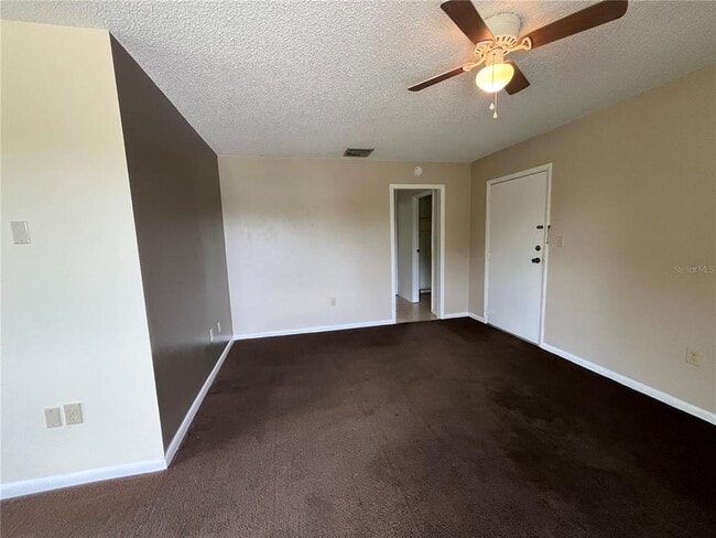 Building Photo - 423 E Sessoms Ave