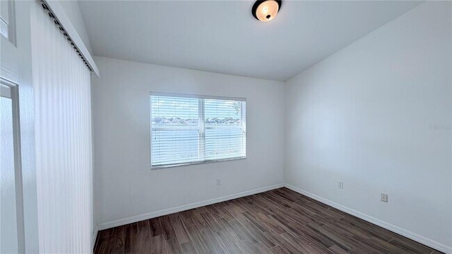 Building Photo - 31205 Bridgegate Dr