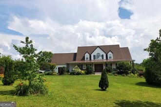 Building Photo - 6659 Lone Oak Rd