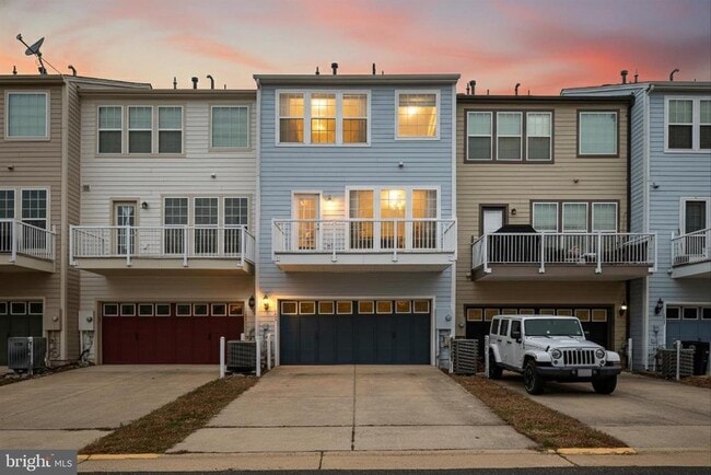 Building Photo - 507 Flameflower Terrace SE