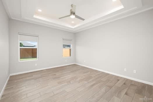 Building Photo - 20 Zinnia St