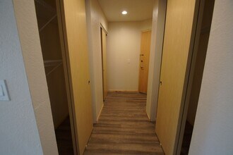 Building Photo - Fully Renovated Appaloosa Suite