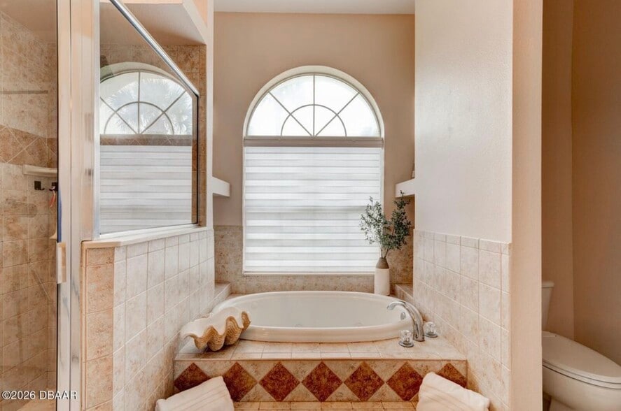 Building Photo - 6204 Morning Dr