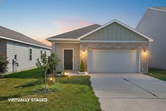 Building Photo - 150 Woodpecker Run