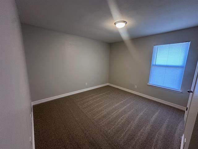 Building Photo - 3400 Napoleon Ct