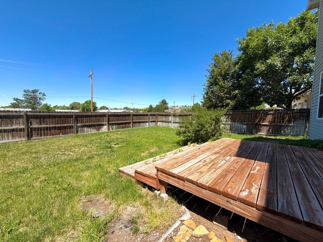 Building Photo - 4608 Garnet Way