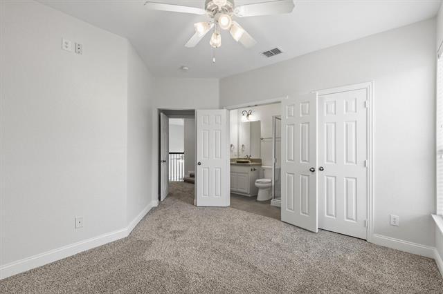 Building Photo - 821 High Willow Dr