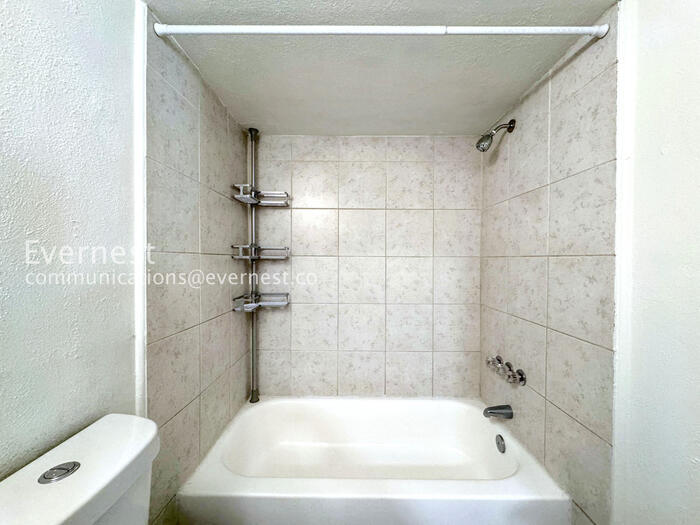 Building Photo - 4902 Meade St