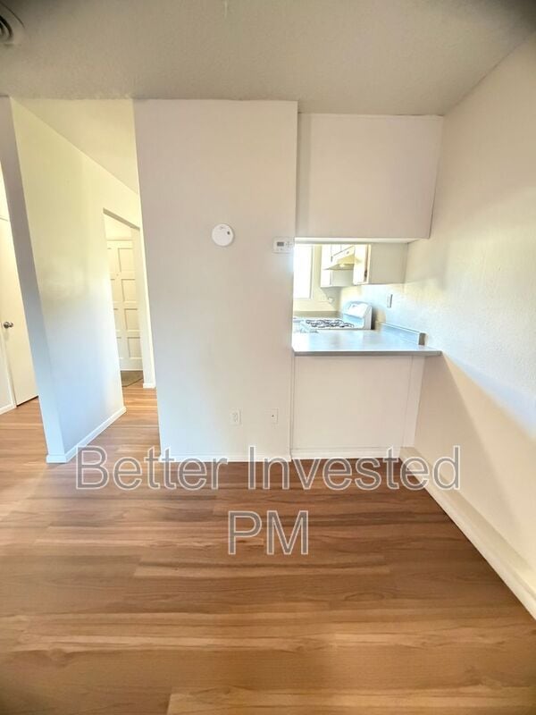 Building Photo - 966 Marlene St