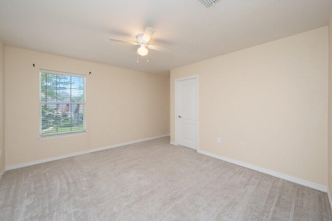 Building Photo - 265 Chipola Cove