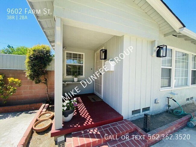Building Photo - 9602 Farm St