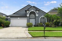 Building Photo - 3 bedroom, 3 bath with flex space  in Wint...