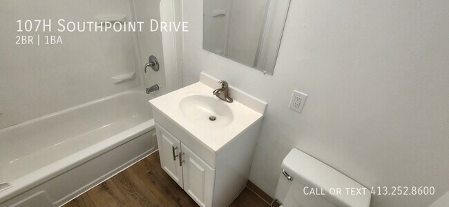 Building Photo - 107 Southpoint Dr