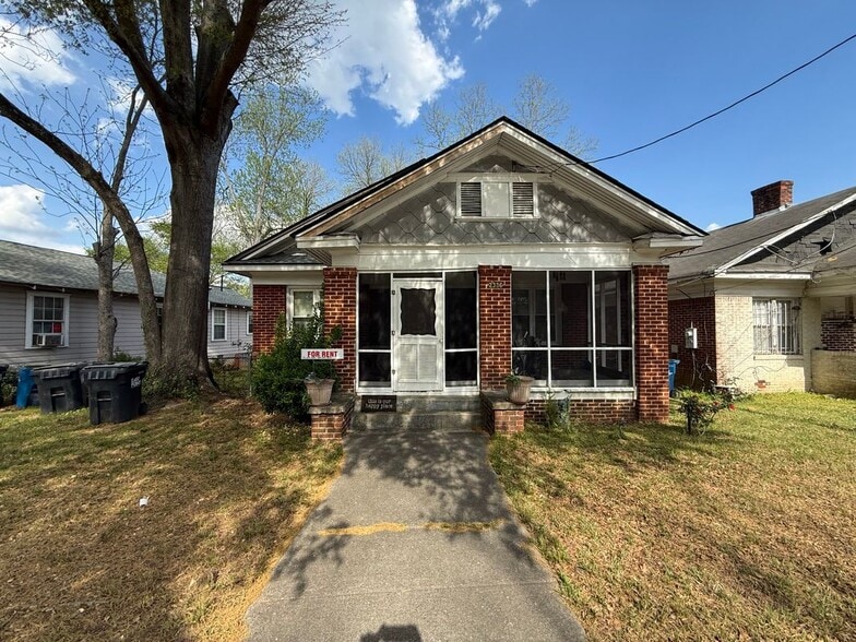 Building Photo - 2340 Newnan St